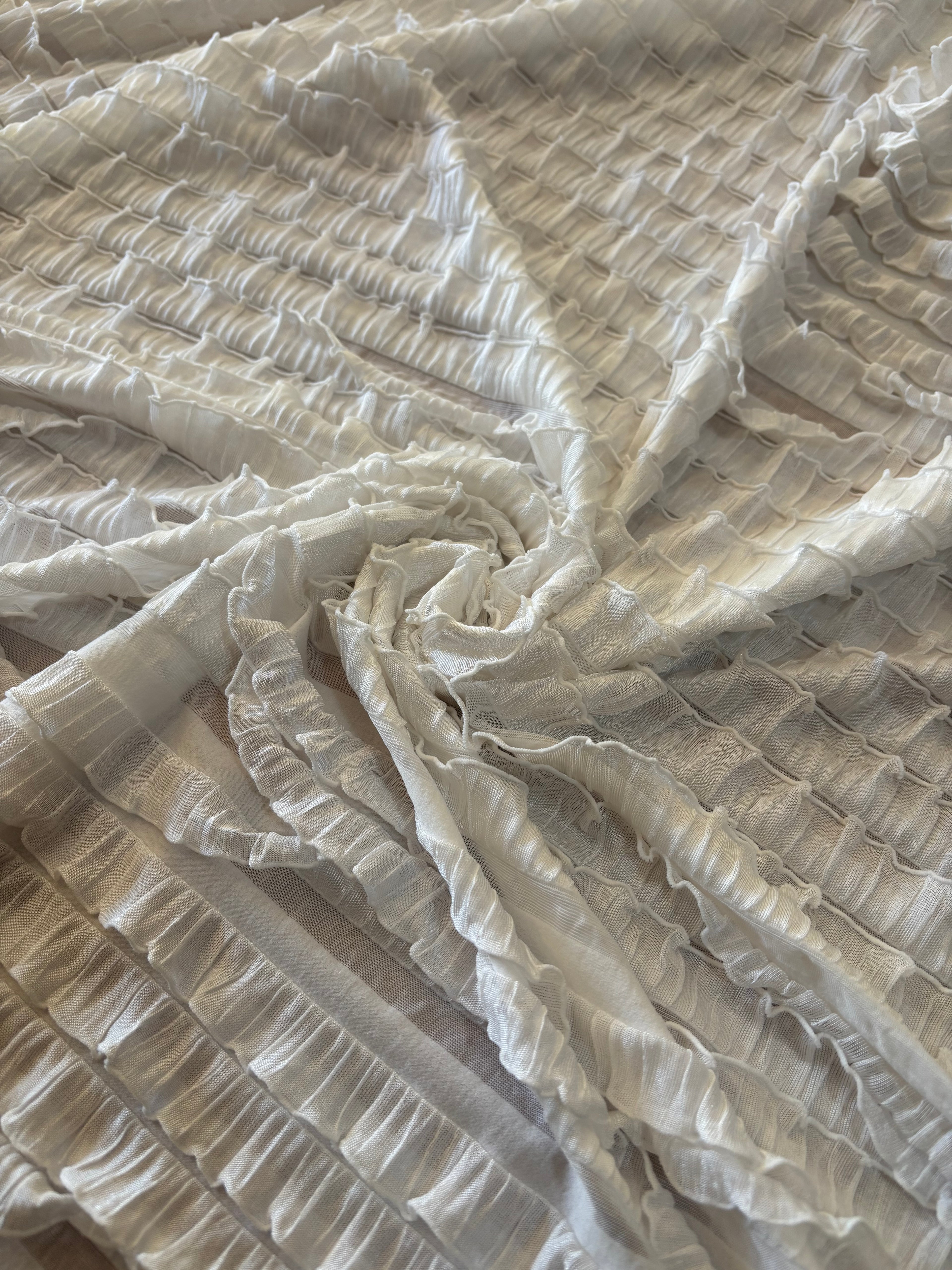 MAGLIA MISTO COTONE CON BALZETTE