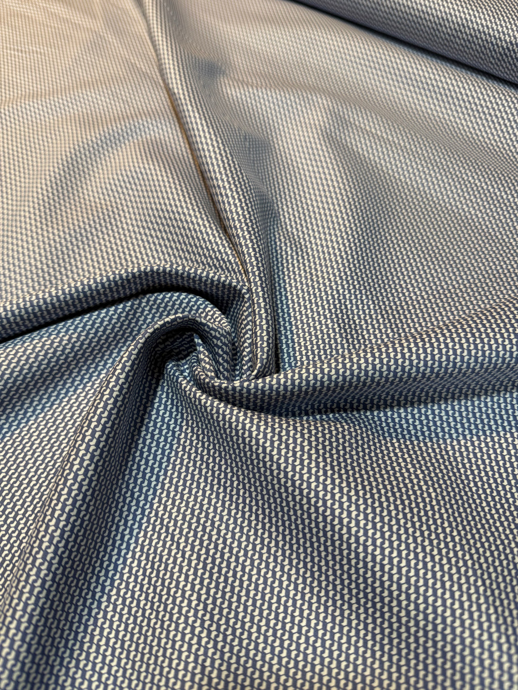 100% COTONE HUGO BOSS