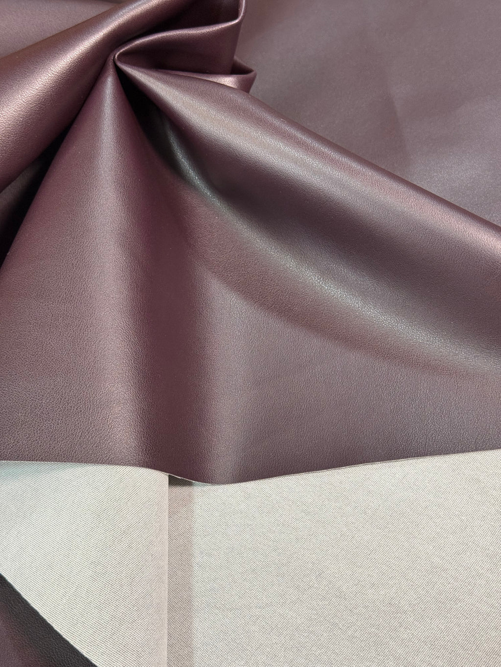 ECOPELLE ABBIGLIAMENTO COLOR VINACCIA