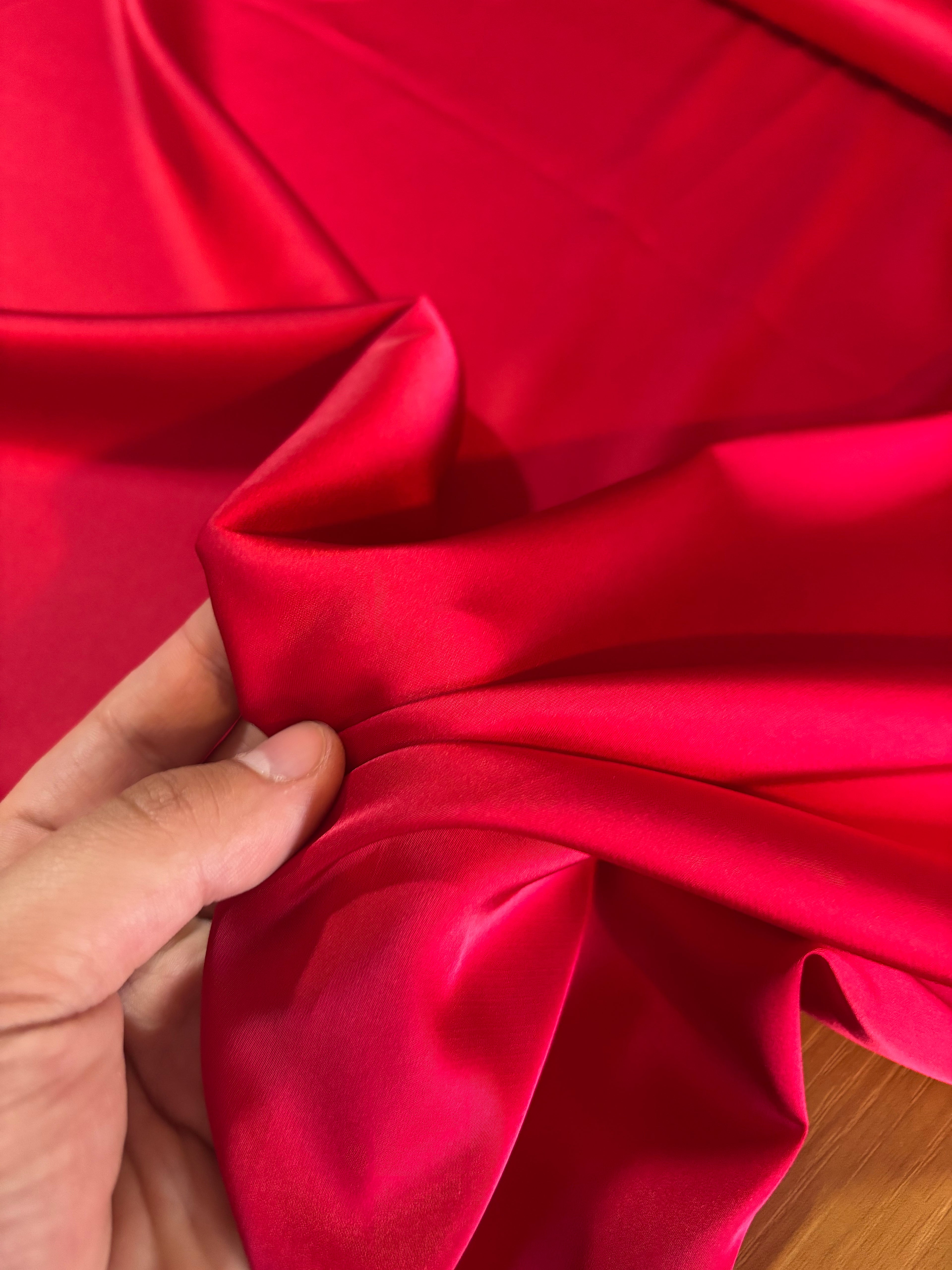 SATIN VALENTINO MANOSETA