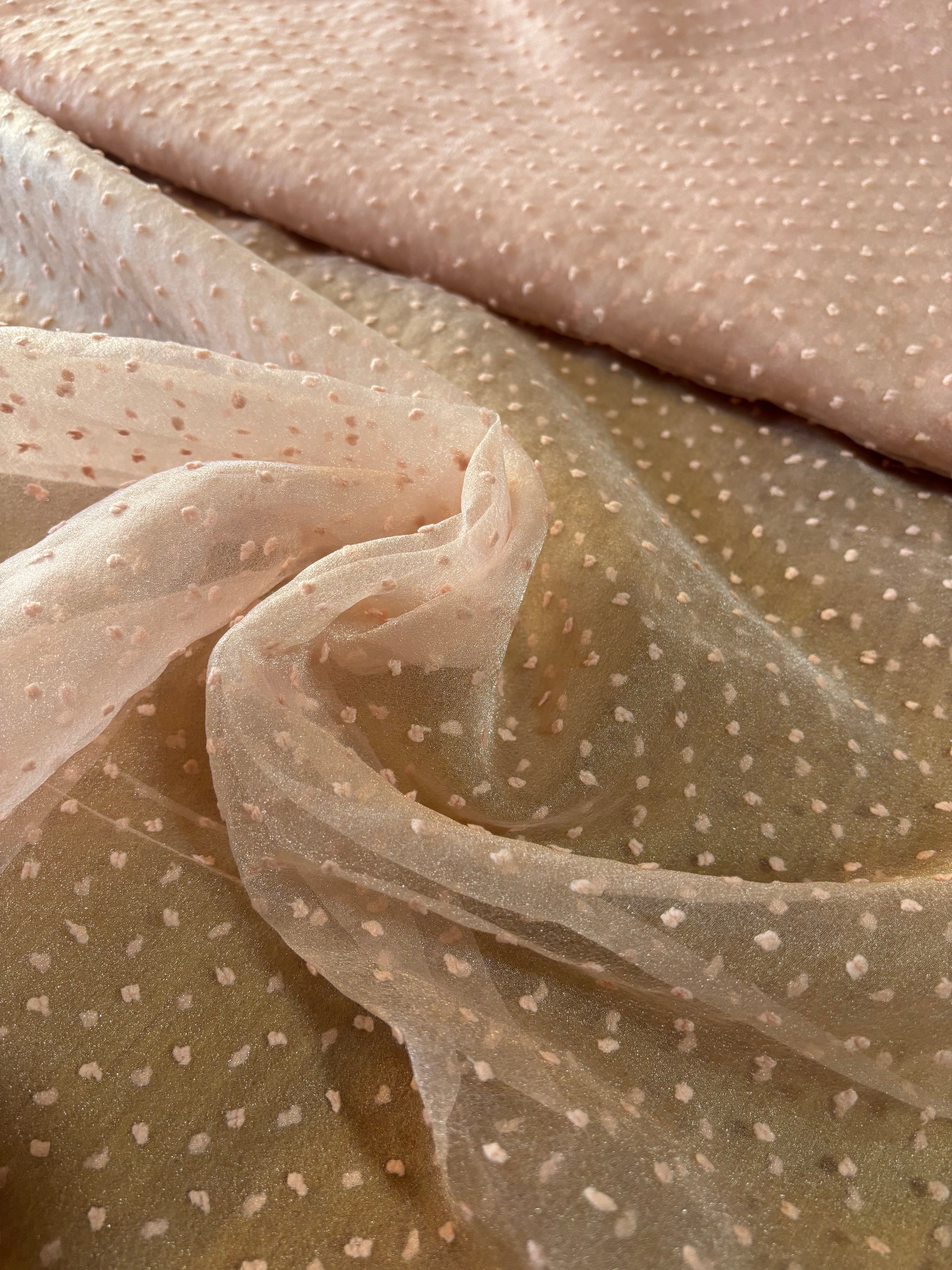ORGANZA PLUMETIS