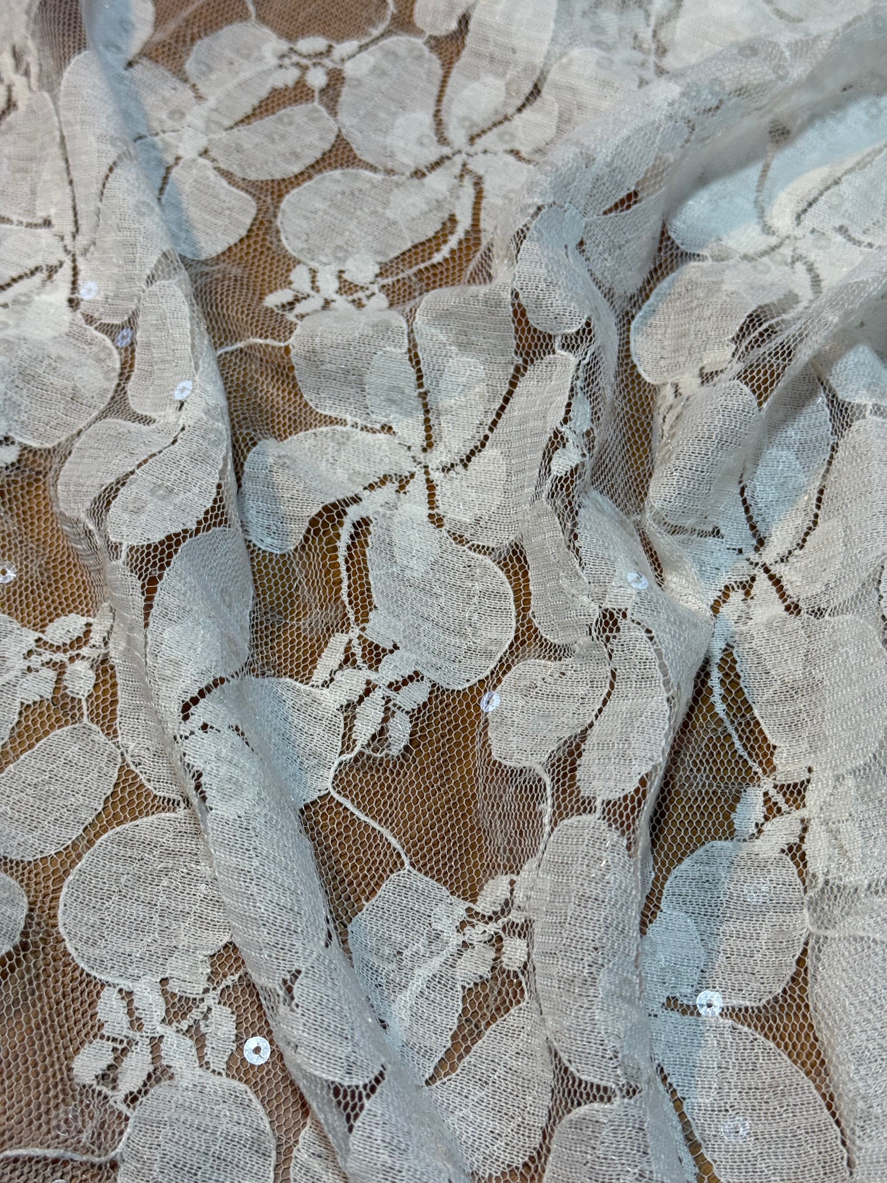 PIZZO CON PAILETTES 3 METRI