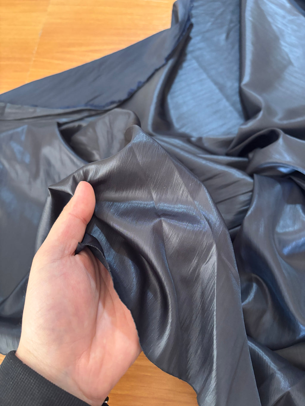 SHANTUNG SOTTILE NERO