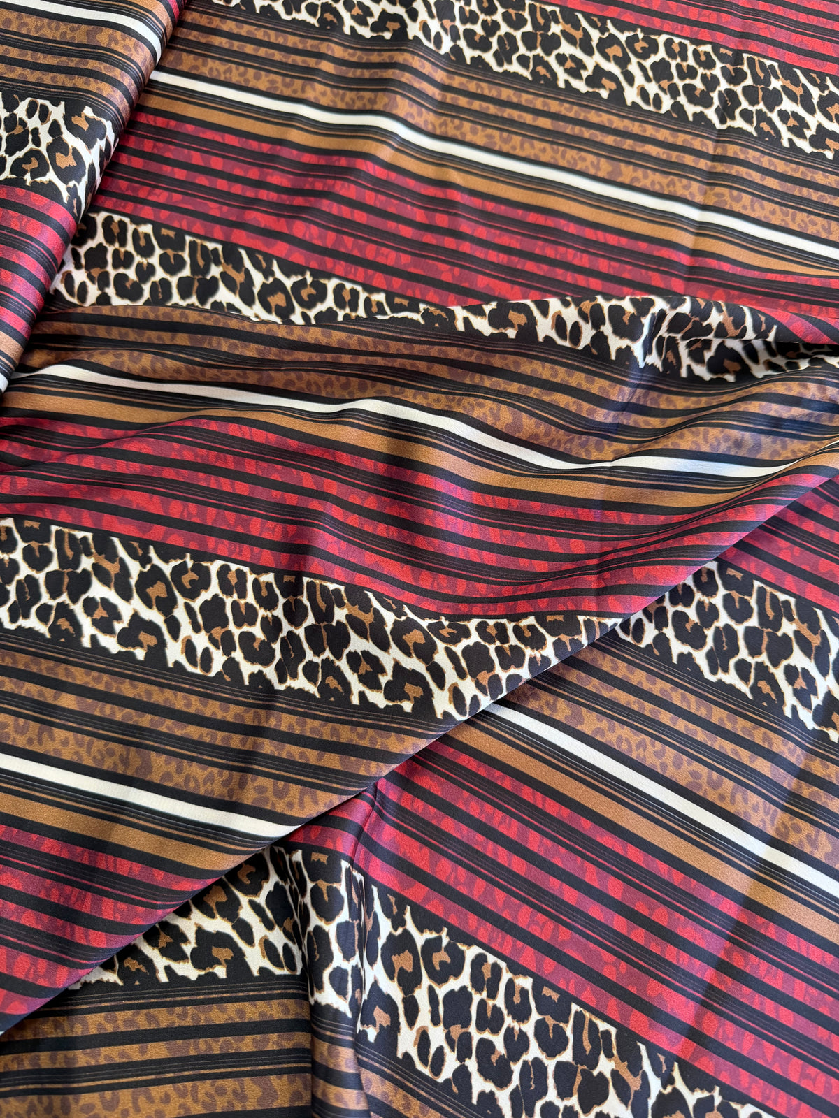 SATIN SCAMPOLO 150x150