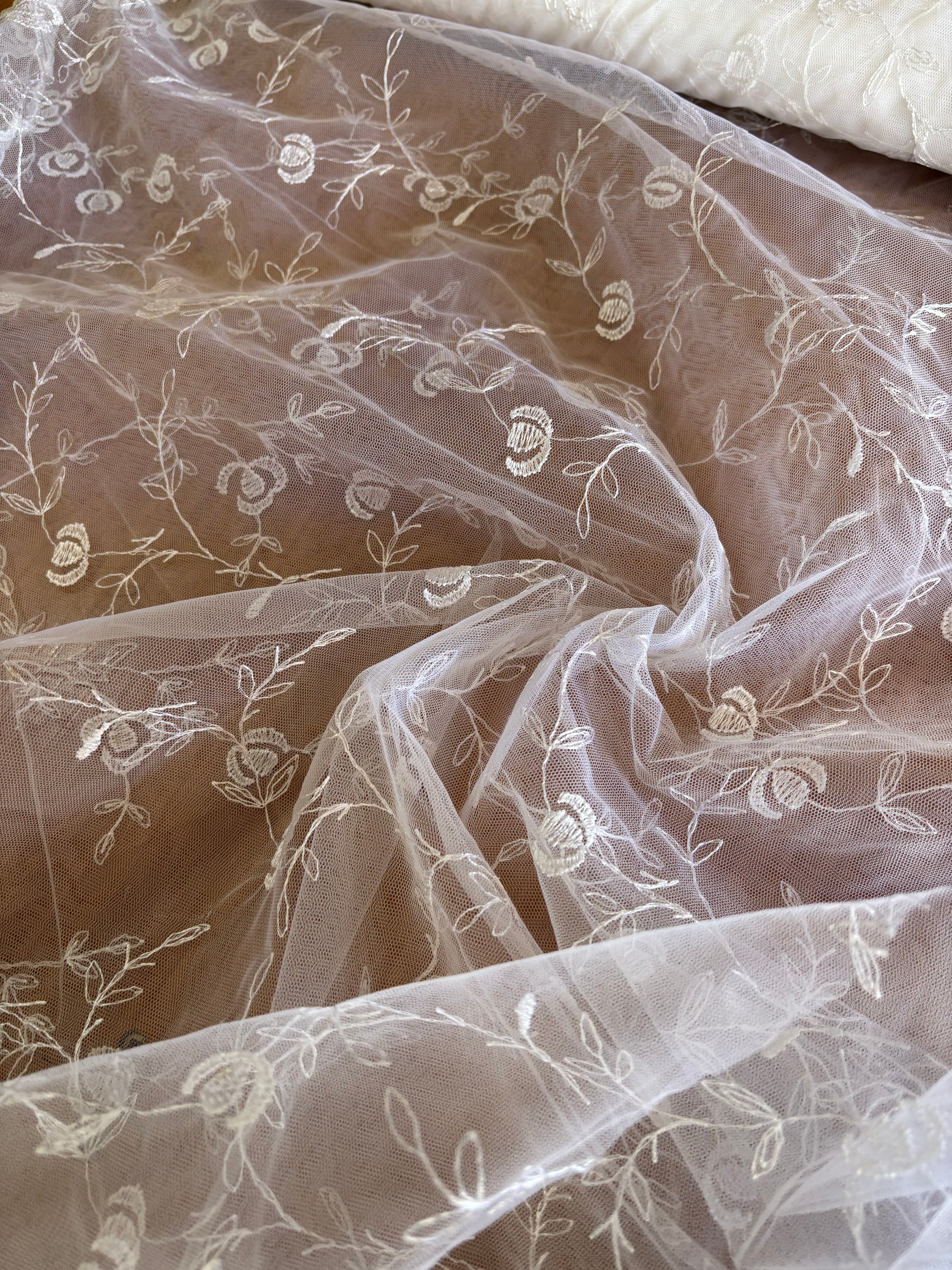 TULLE RICAMATO