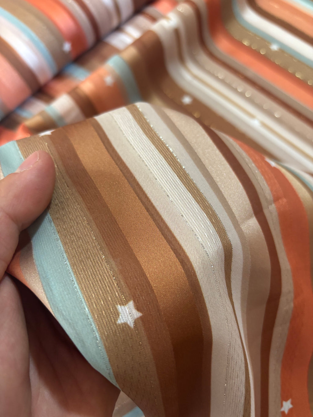 GEORGETTE MIXED SATIN STELLE