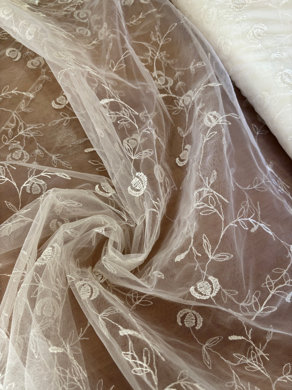 TULLE RICAMATO