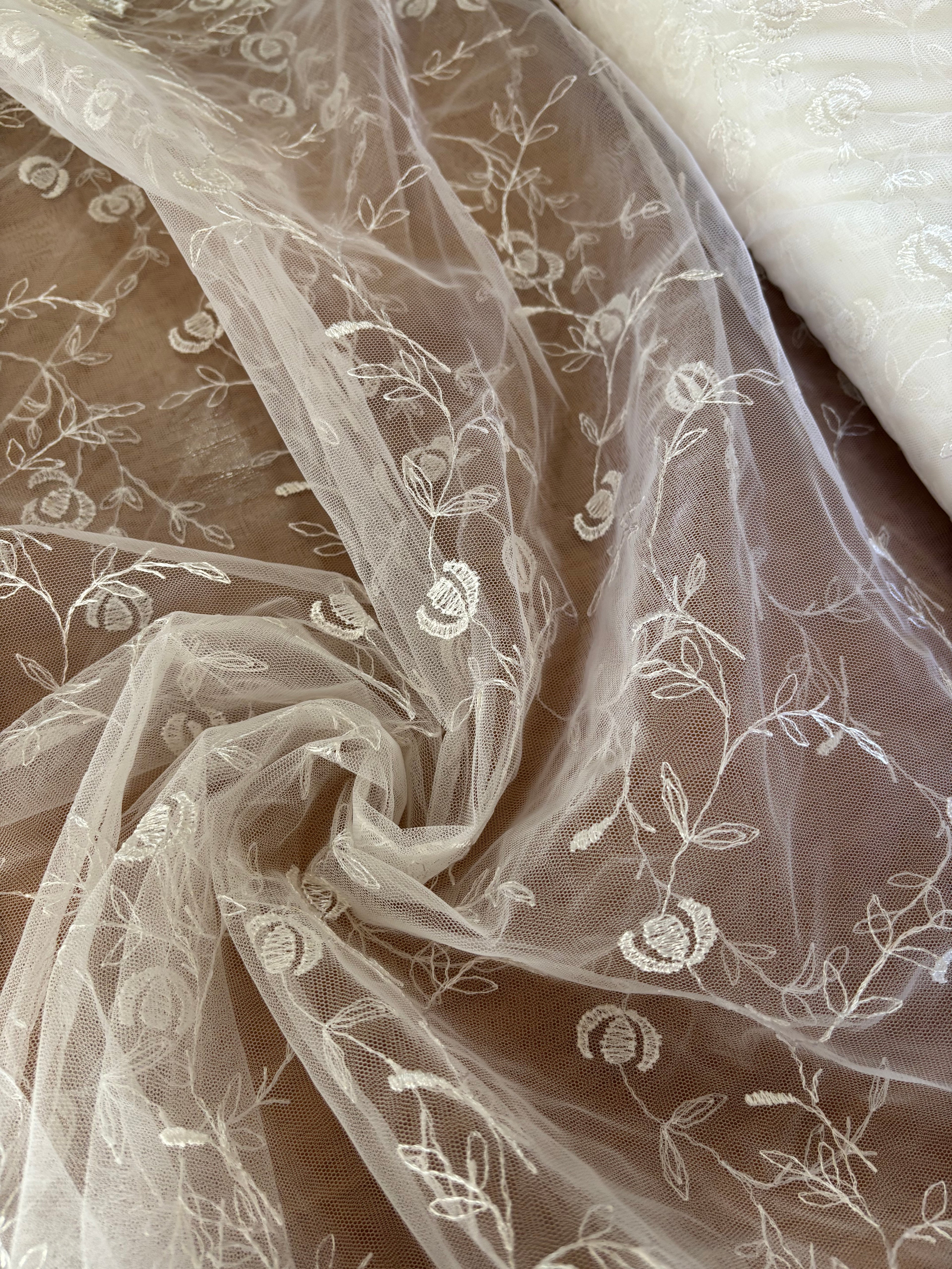 TULLE RICAMATO