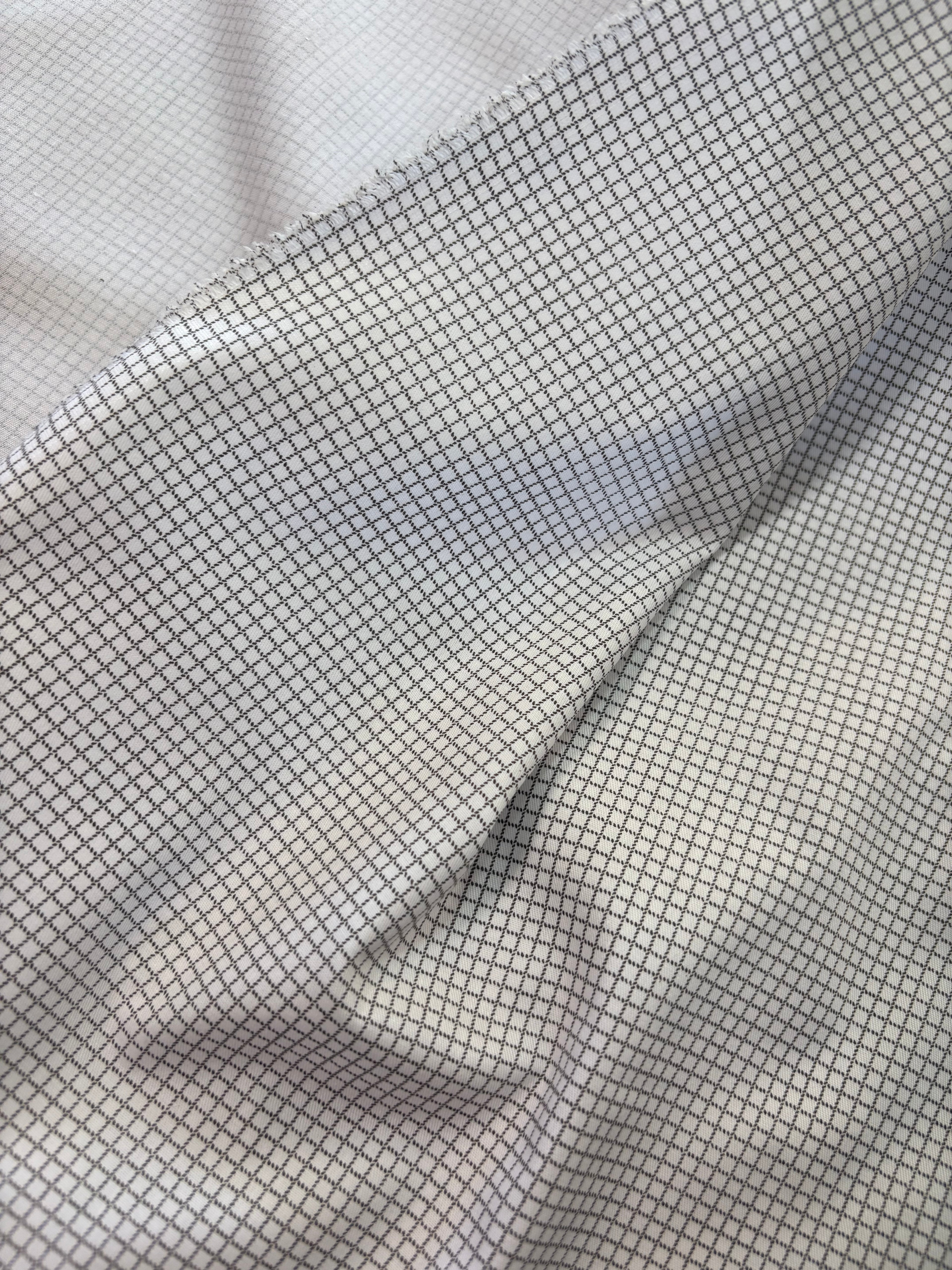 100% COTONE QUADRETTO TRATTEGGIATO