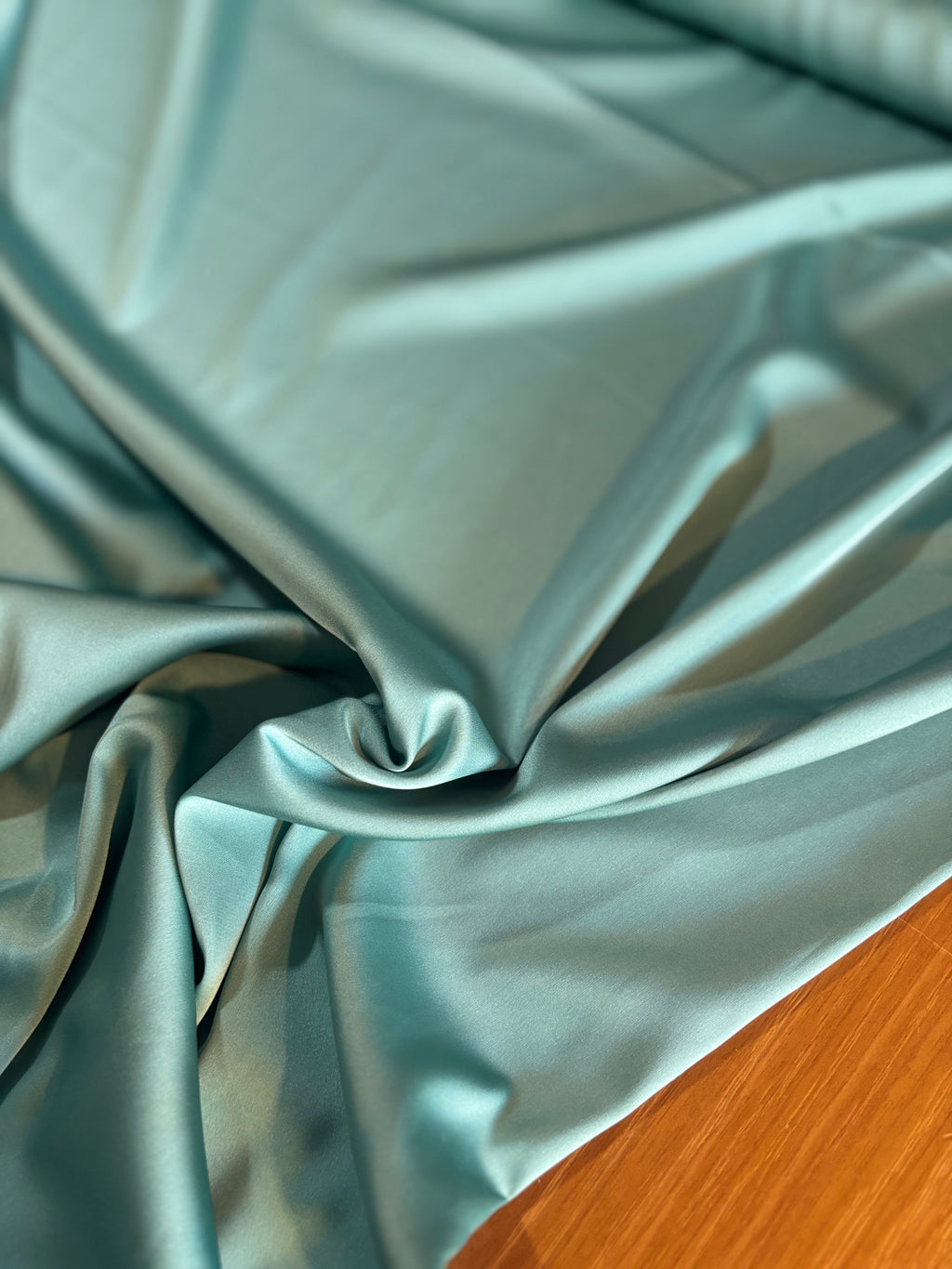 SATIN MANO SETA