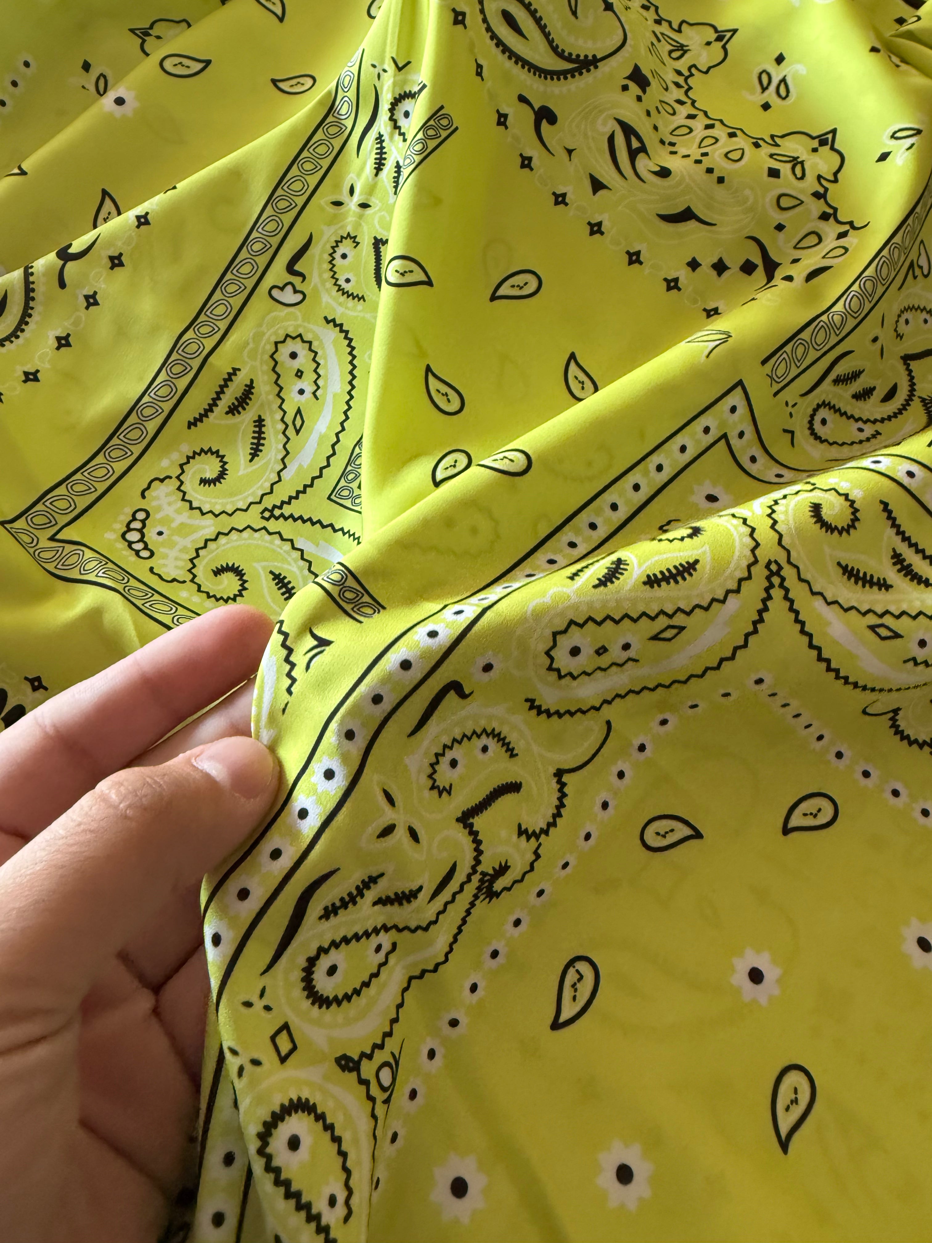 SCAMPOLO SATIN BANDANA 280x150