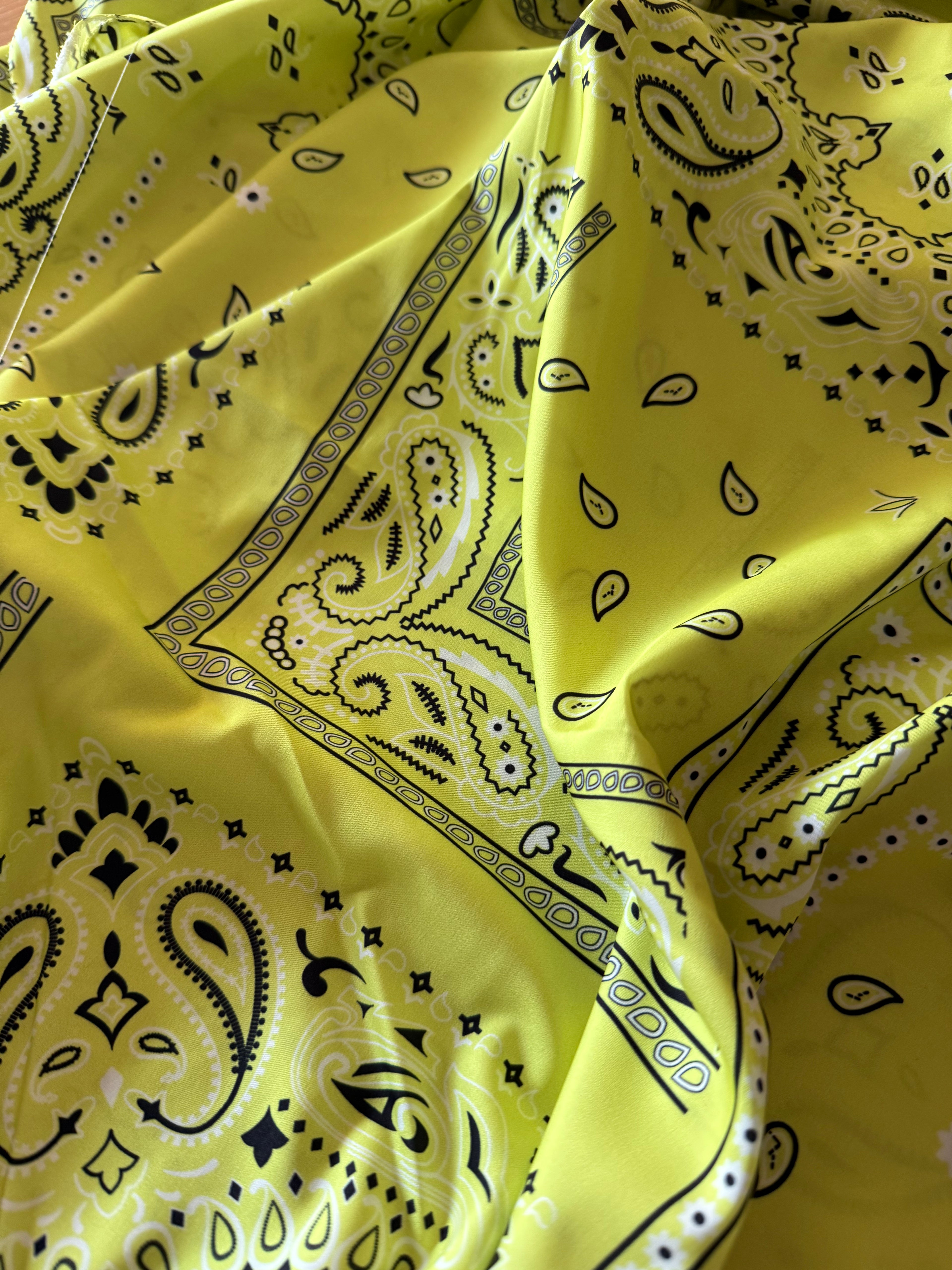 SCAMPOLO SATIN BANDANA 280x150